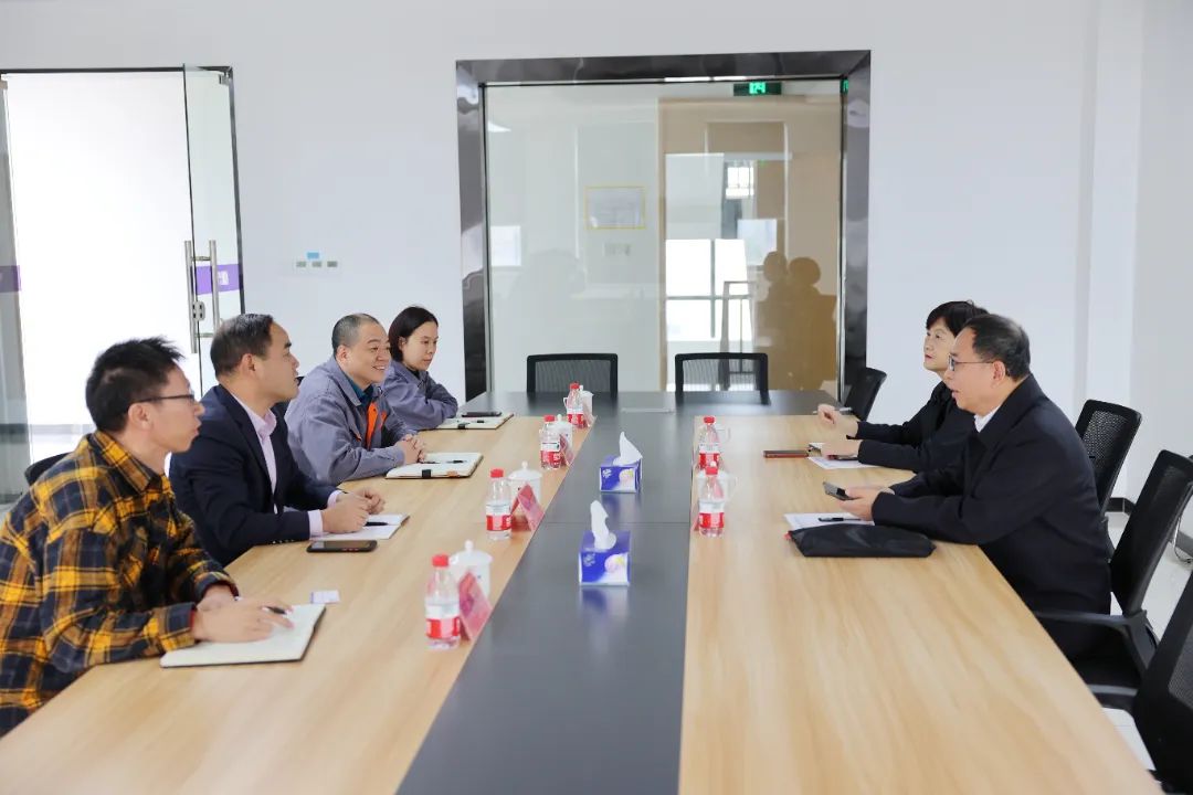 中国塑料加工工业协会理事长王占杰一行莅临大发welcome机械调研_大发welcome